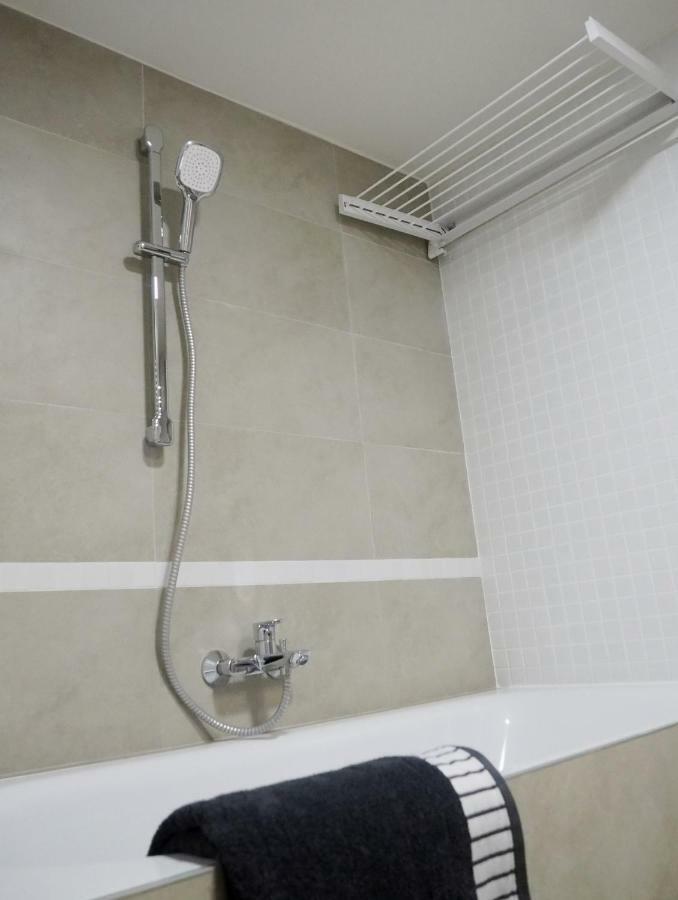 Ap10 - Apartments 4U Brezinova "Overnight Simply" Hradec Králové Exteriér fotografie